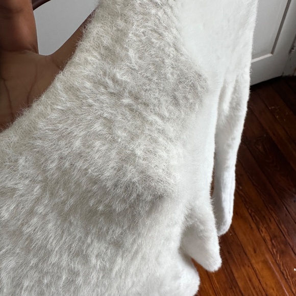 Aerie Woman's Crop Sweater - White - Size S - Picture 3 of 4